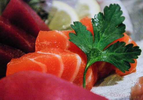 Detalle Sashimi salmon en Bun Sichi restaurante japones barcelona pasaporte time out